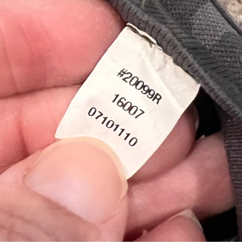 SPANX Look At Me Now Camo Seamless Leggings‎ - Picture 8 of 8